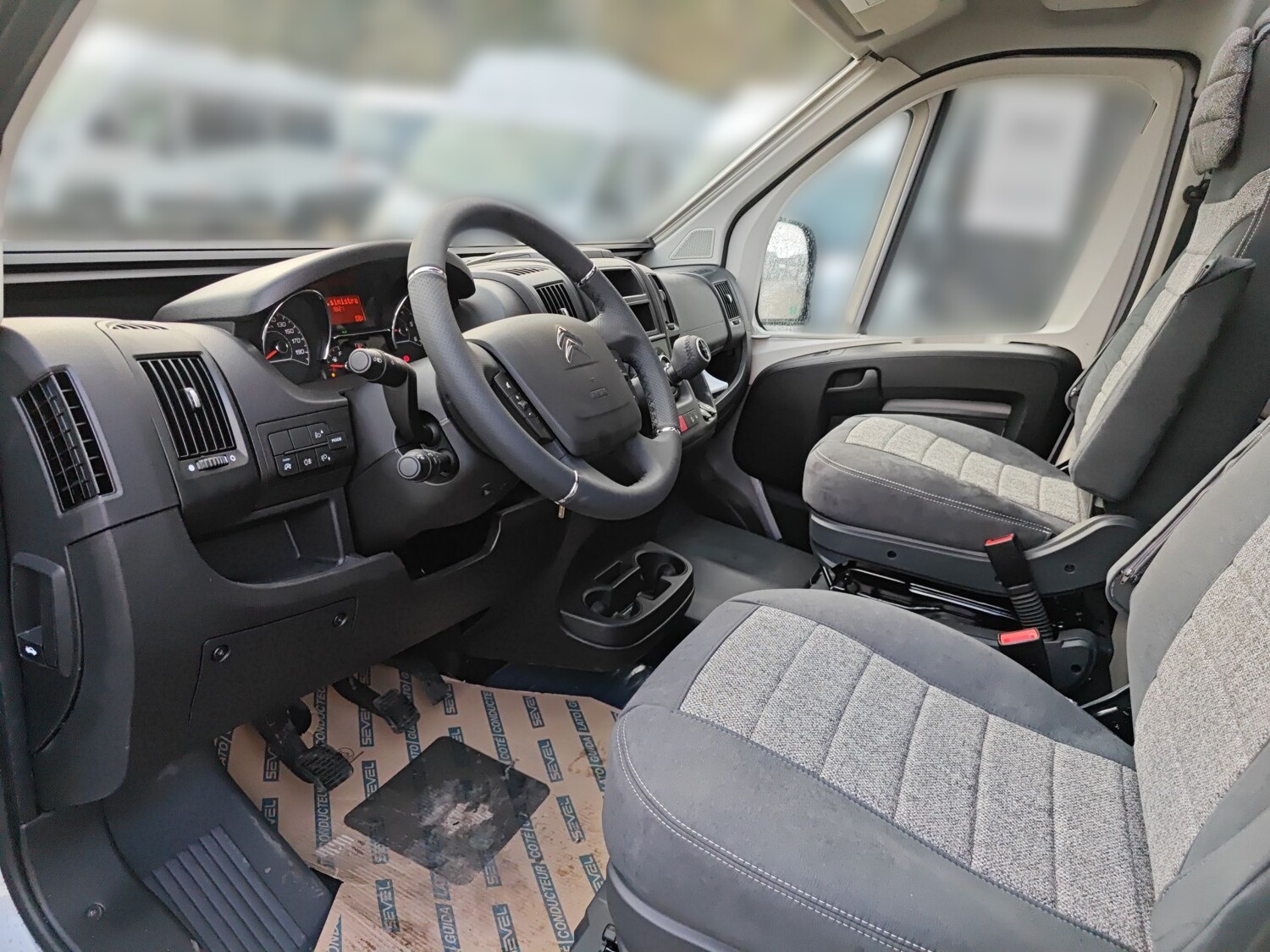 Pössl Summit Shine 600 R Plus Citroen 165 PS 2024