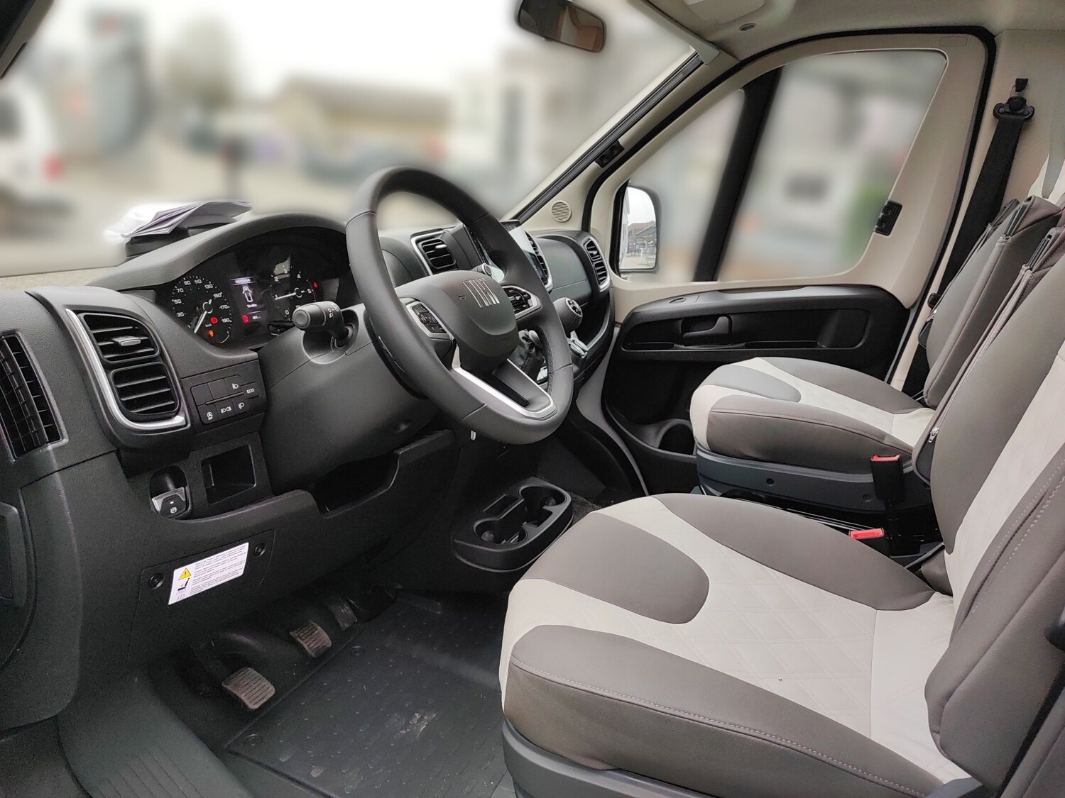 Knaus L!VE TI PLATINUM SELECTION 650 MEG Live 2025