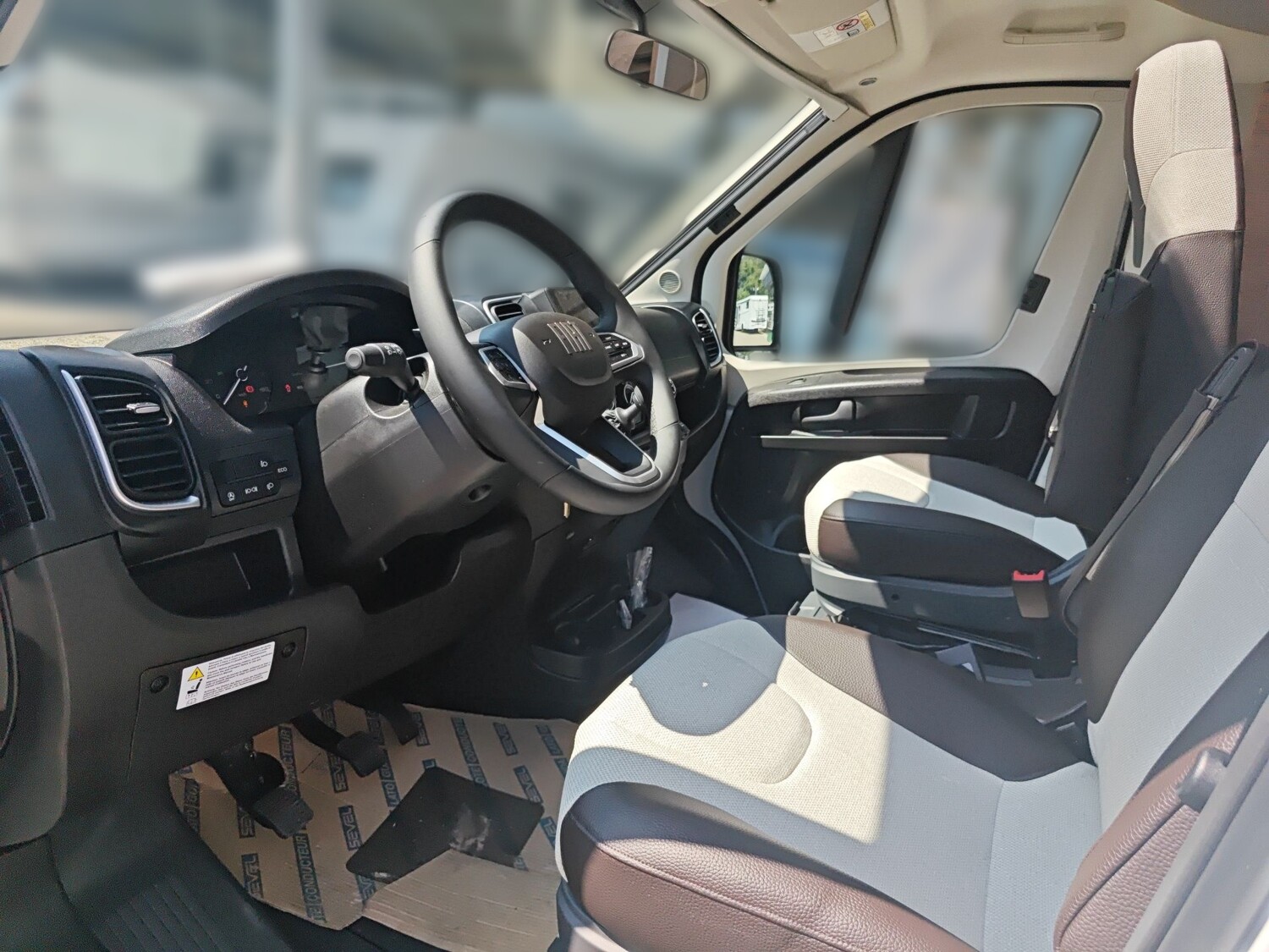 Weinsberg CaraCompact EDITION PEPPER 600 MEG TV LTE LITHIU 2025