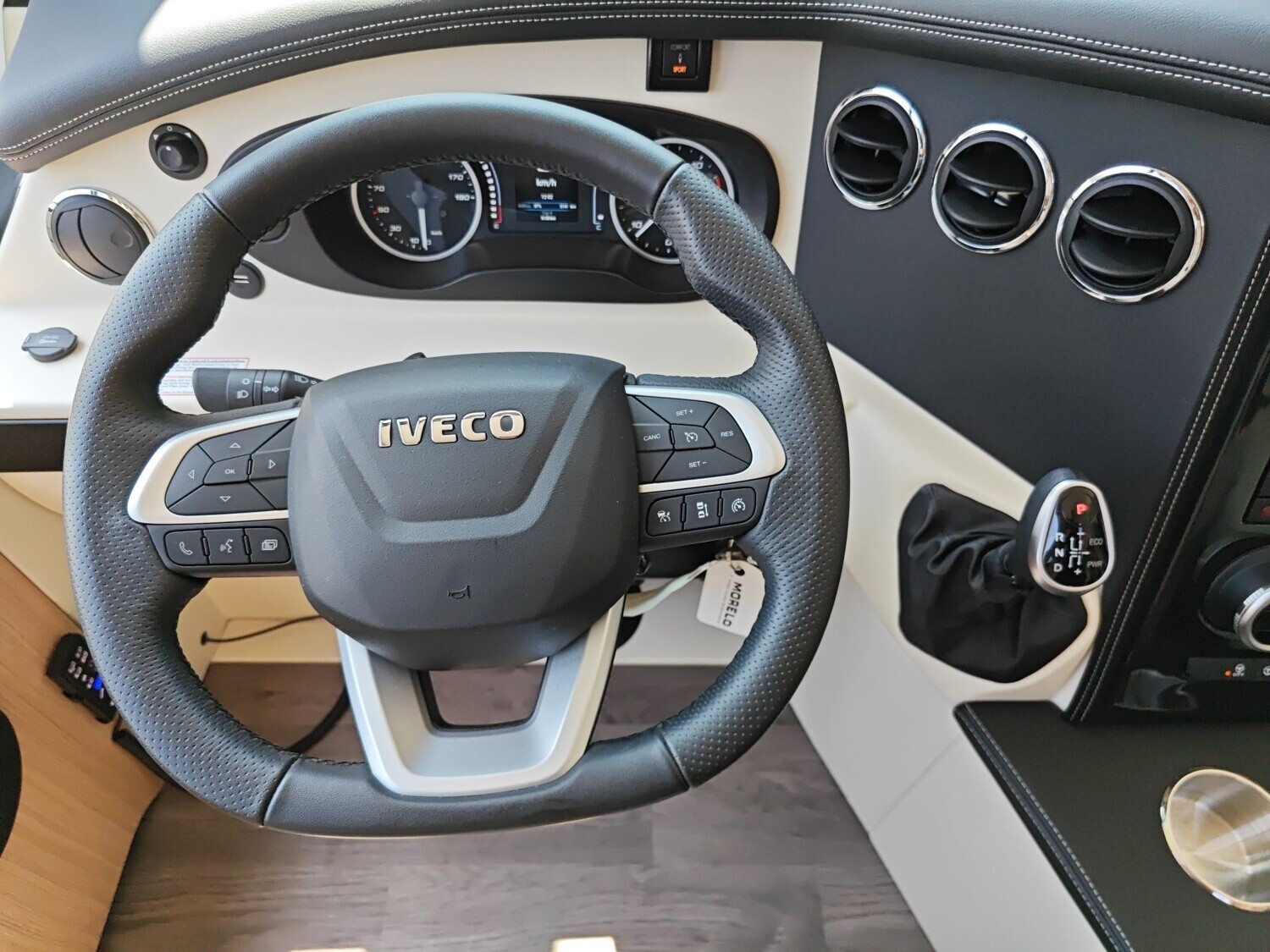 Morelo Loft Premium 86 LB 2025