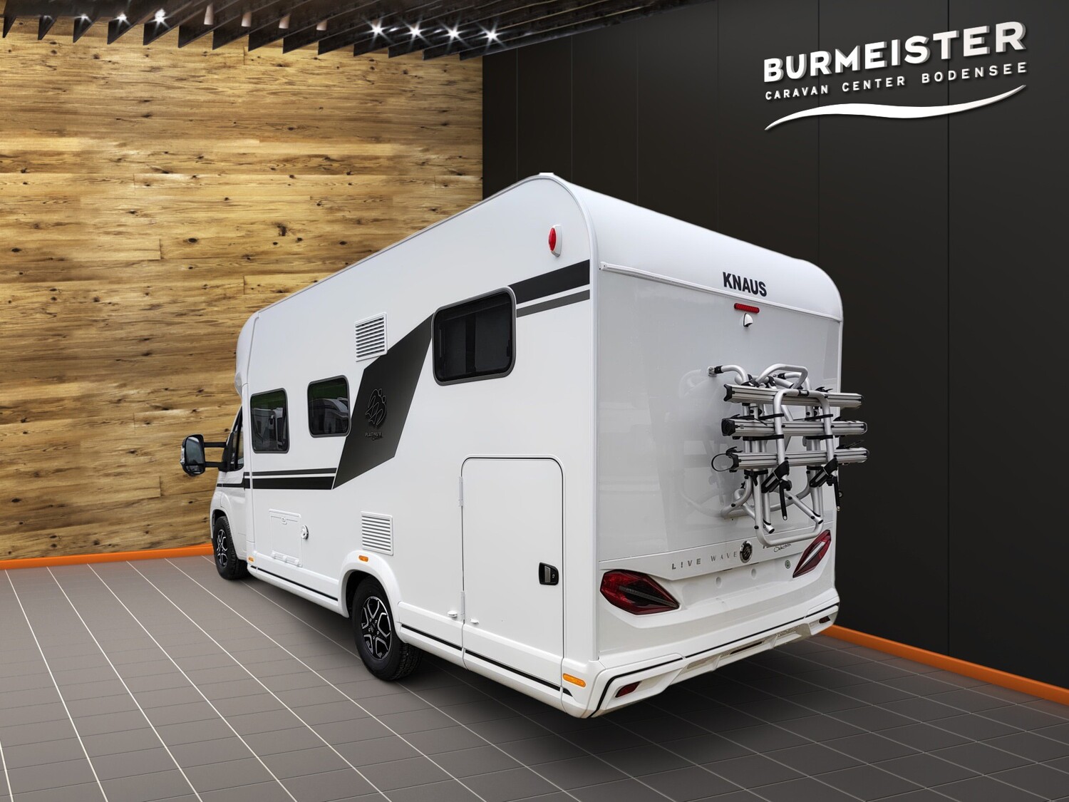 Knaus L!VE WAVE PLATINUM SELECTION 650 MG Live Wave 2026