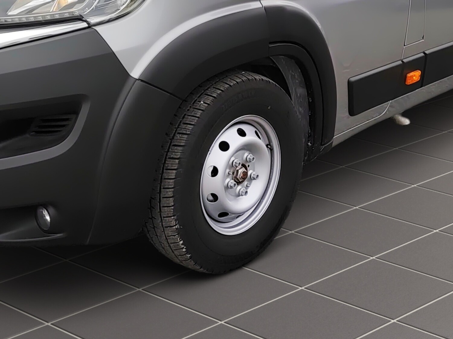 Pössl Summit Shine 640 R Citroen 165 PS Spare 13.185,- 2024