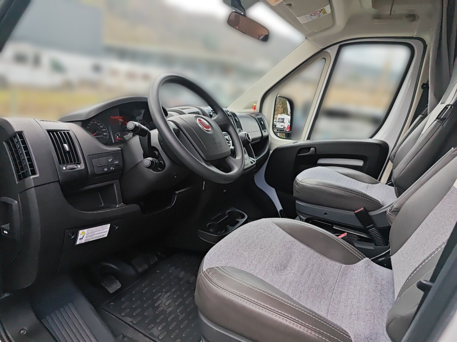 Sunlight Adventure V 66 2020