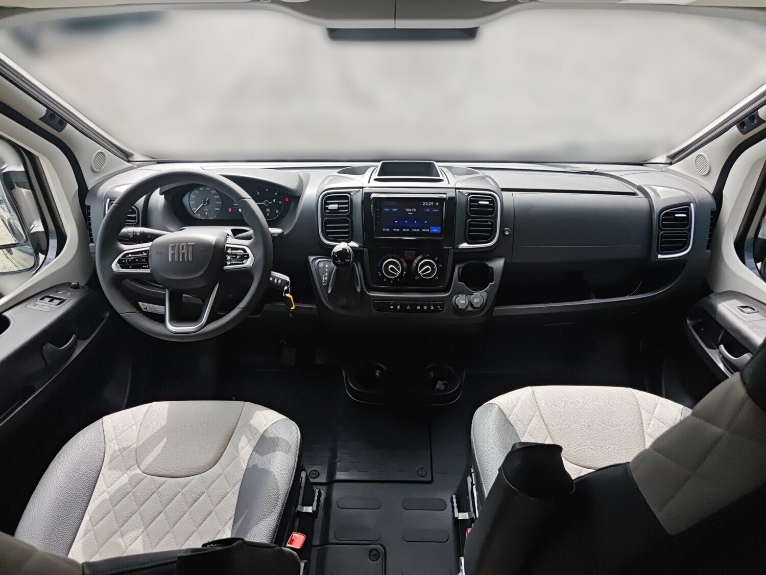 Weinsberg CaraBus EDITION FIRE 600 DQ Sie sparen 9.459,- ! 2026 | Bild 11