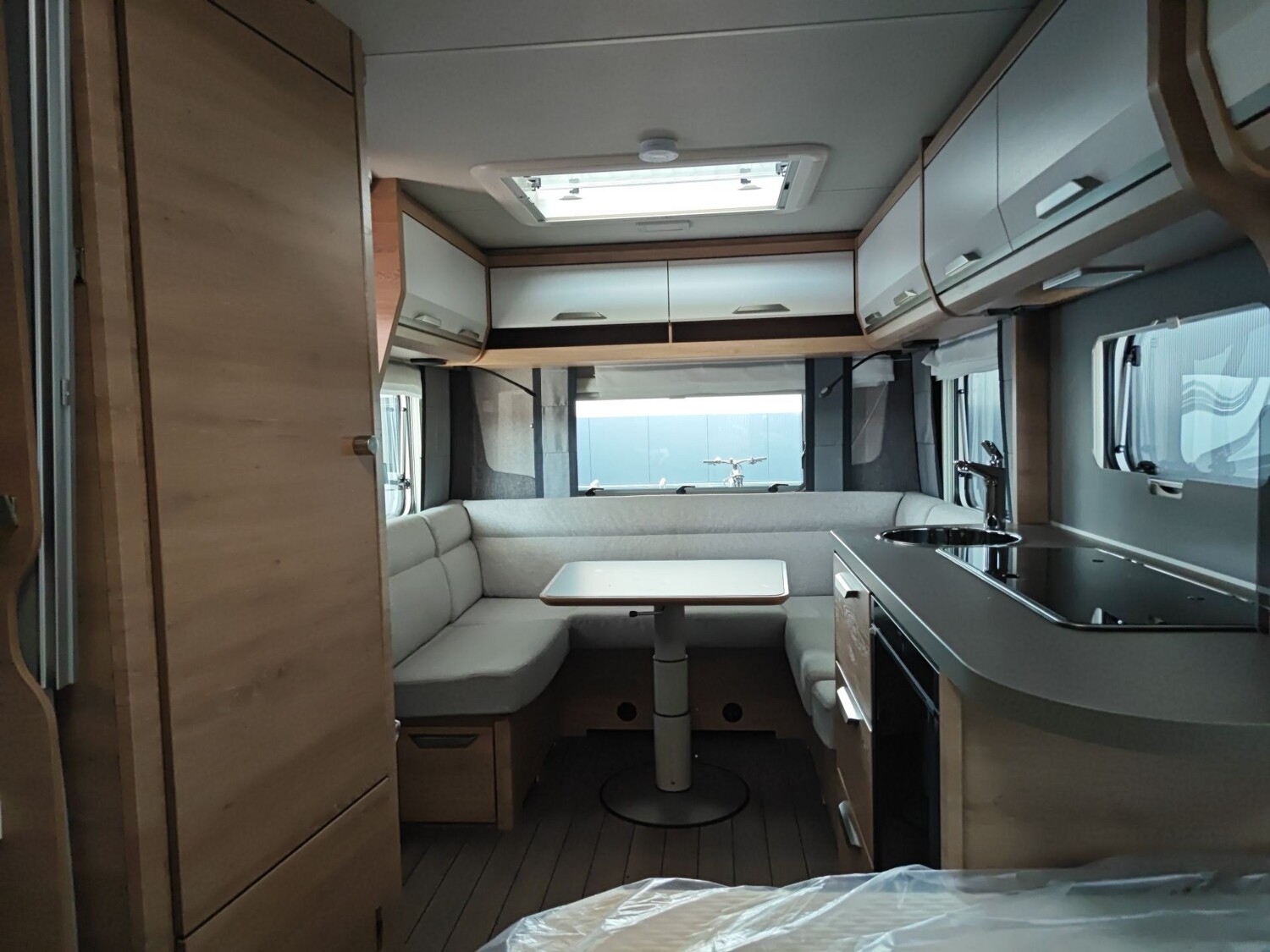 Knaus Südwind BLACK SELECTION 450 FU 2026 | Bild 8