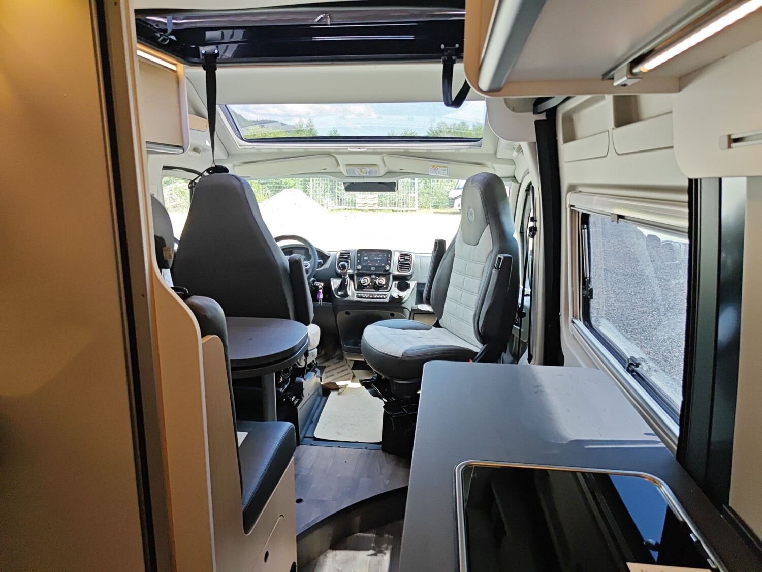 Sunlight Cliff X 600 Fiat 2026 | Bild 19