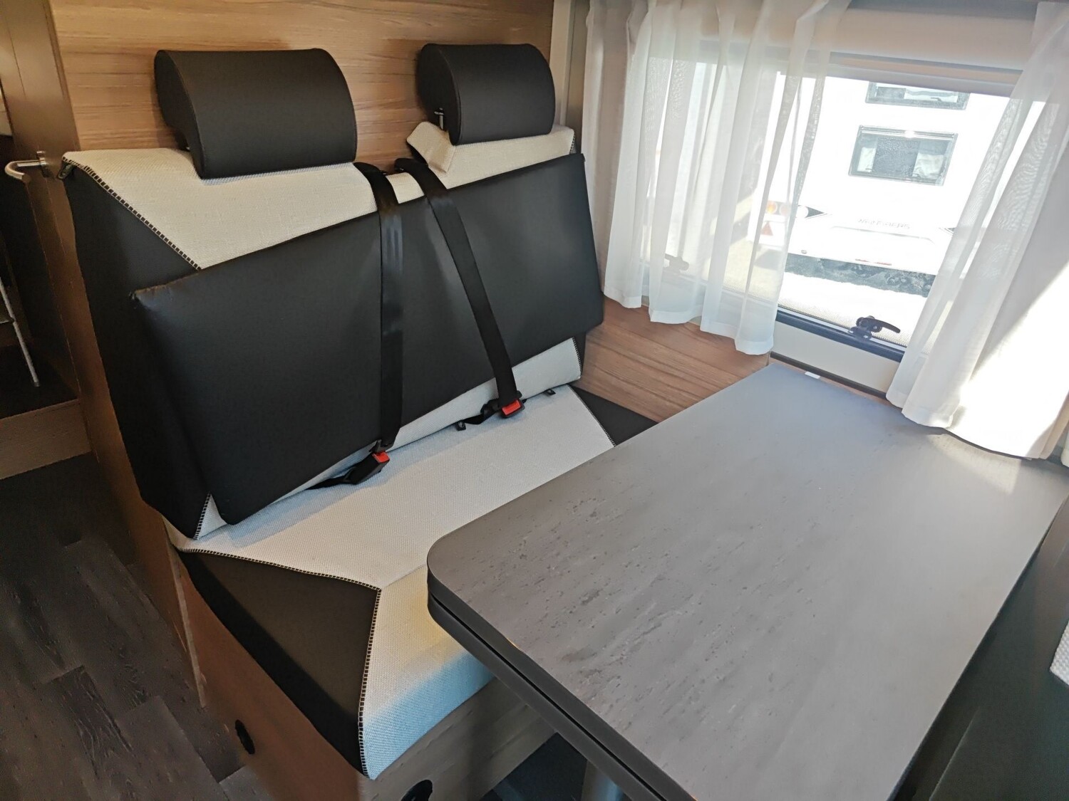Weinsberg CaraSuite EDITION SPICY 650 MEG 2027 | Bild 11