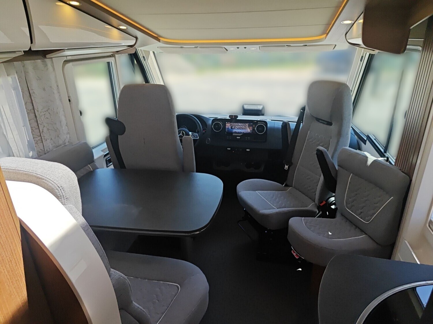 Carthago C2-tourer I 141 KB LE comfort Mercedes 2026 | Bild 10
