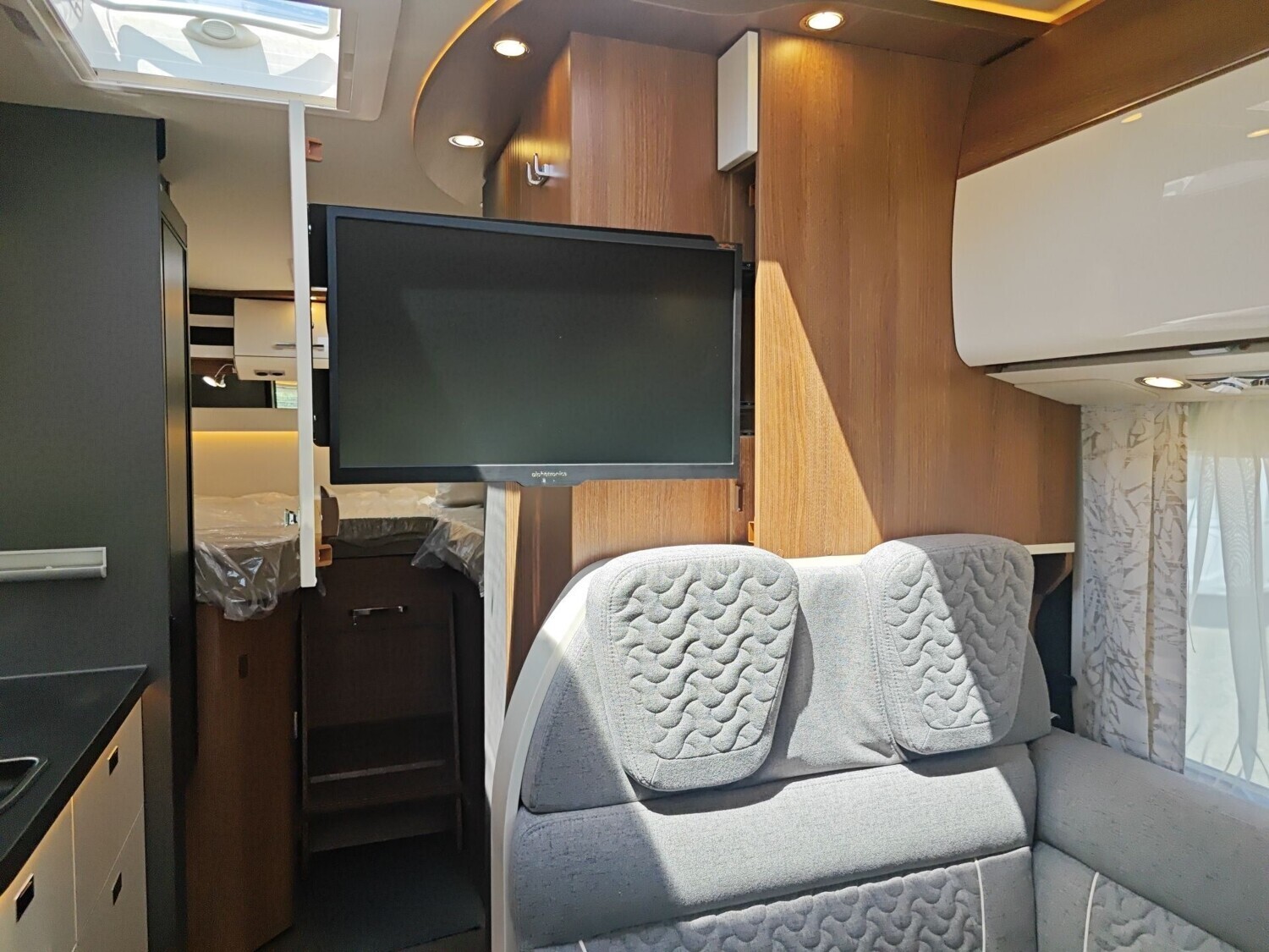 Carthago C2-tourer I 141 KB LE comfort Mercedes 2026 | Bild 19