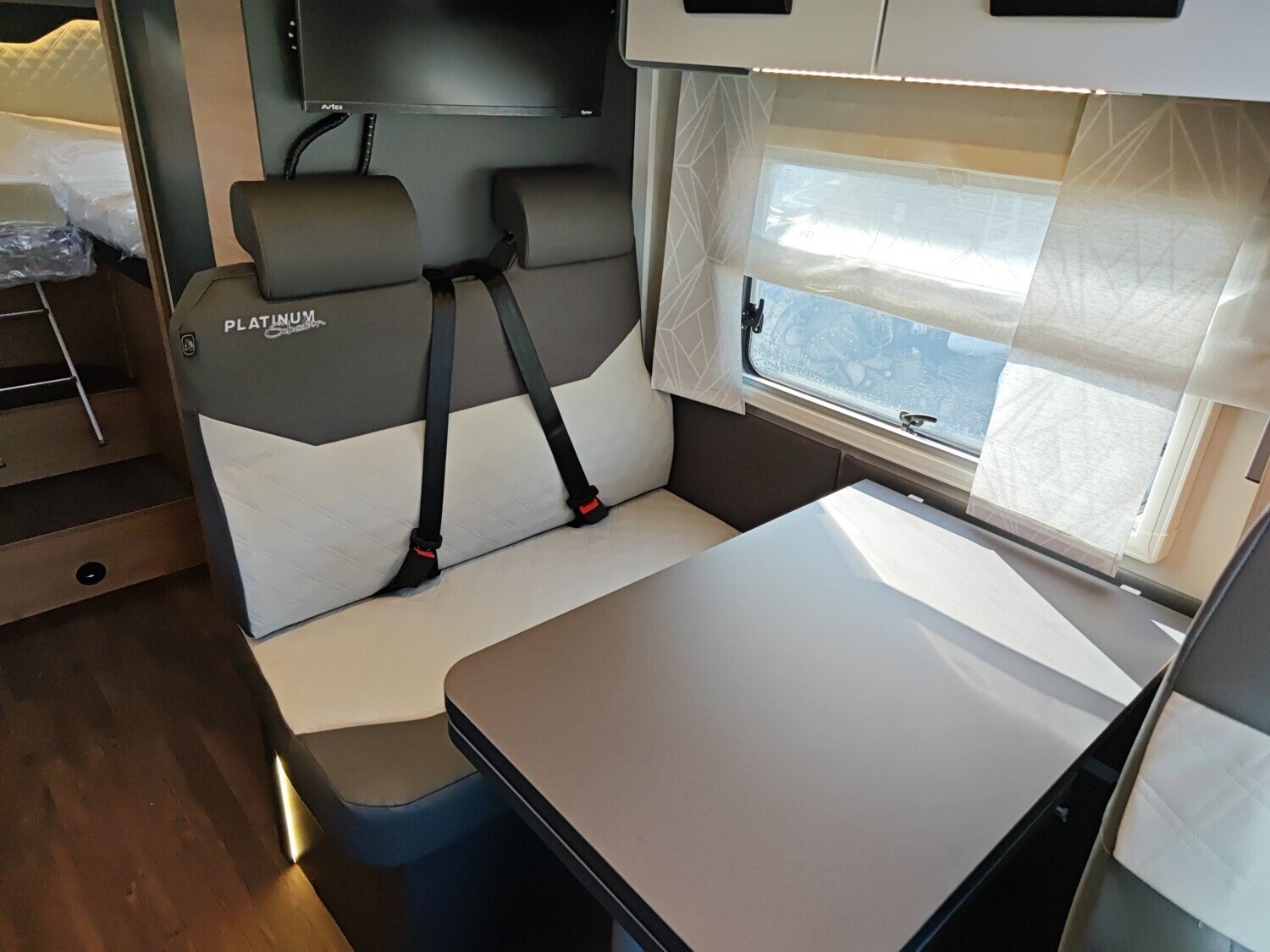 Knaus L!VE WAVE PLATINUM SELECTION 650 MEG Live Wave 2026 | Bild 11