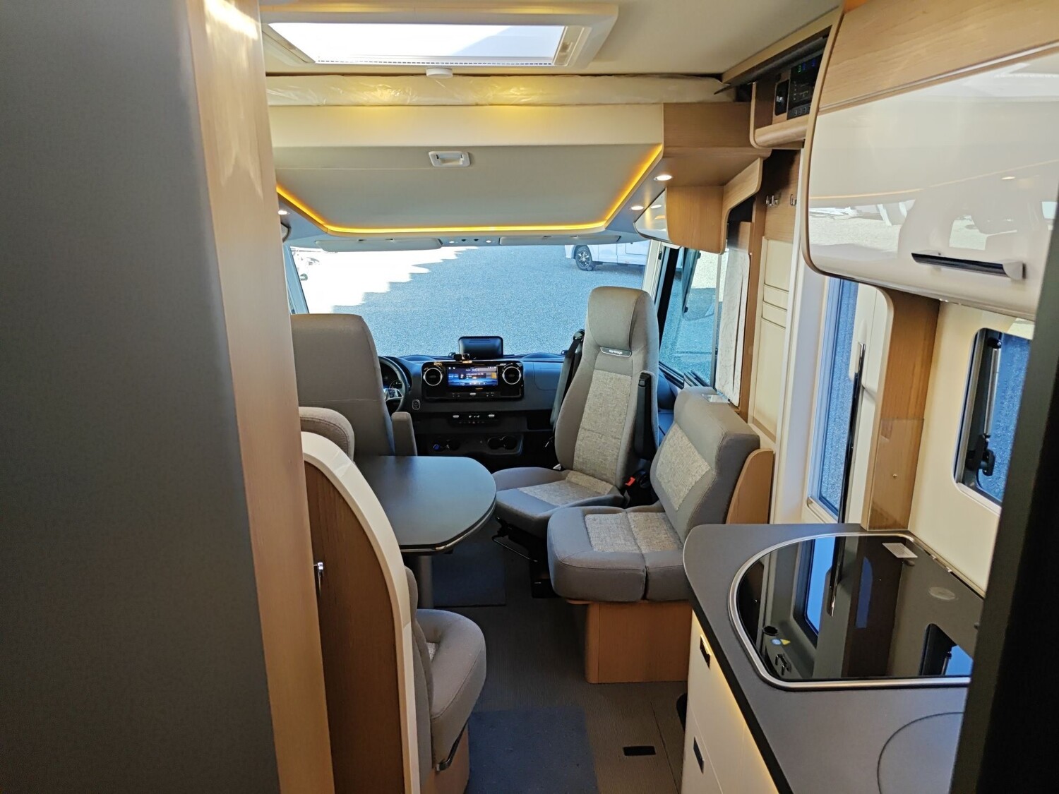 Carthago C2-tourer I 143 KB LE comfort Mercedes 2026 | Bild 19