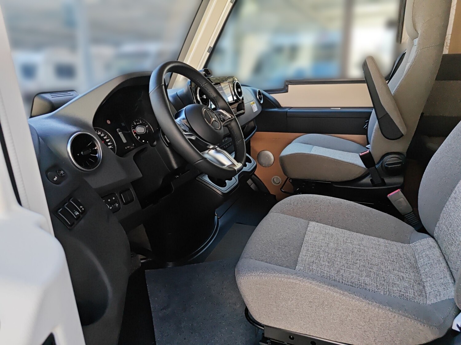 Carthago C2-tourer I 143 KB LE comfort Mercedes 2026 | Bild 6