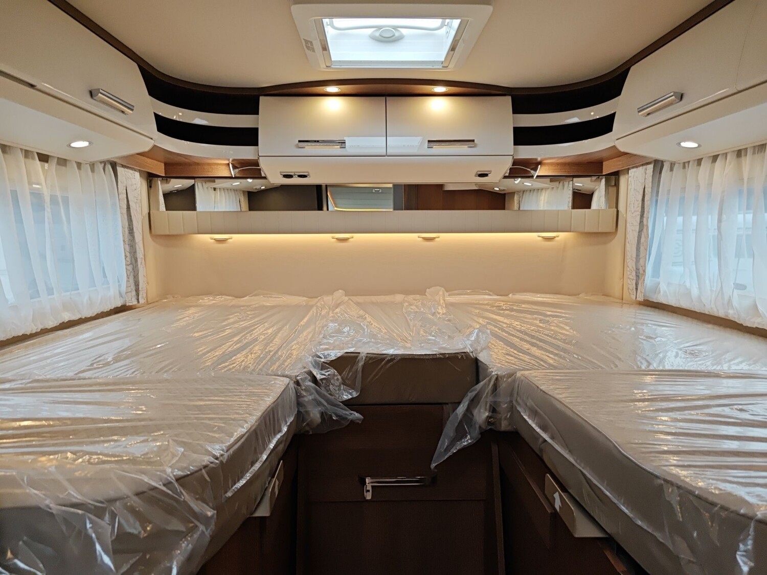 Carthago C2-tourer I 143 KB LE comfort Mercedes 2026 | Bild 16