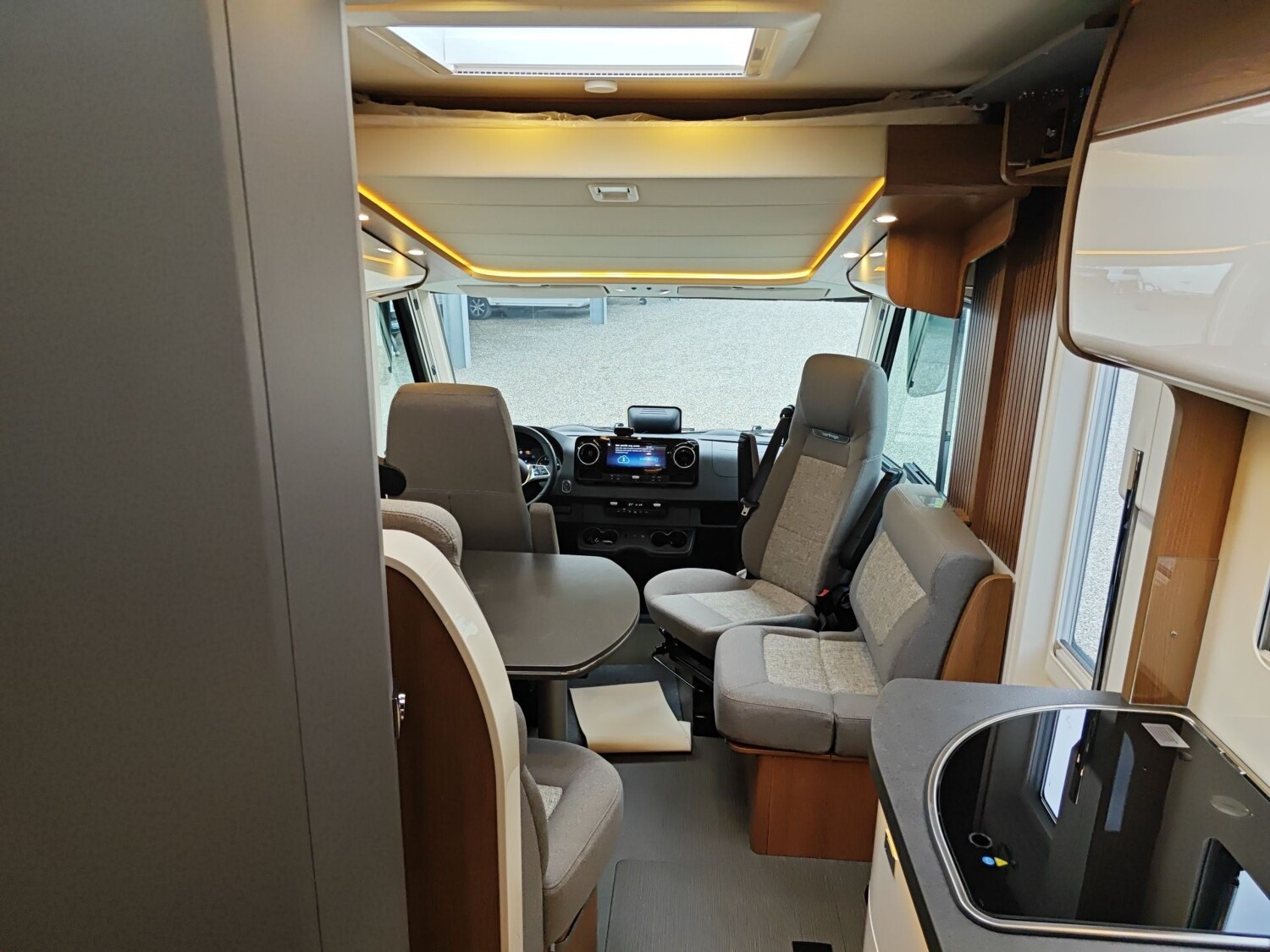 Carthago C2-tourer I 143 KB LE comfort Mercedes 2026 | Bild 19