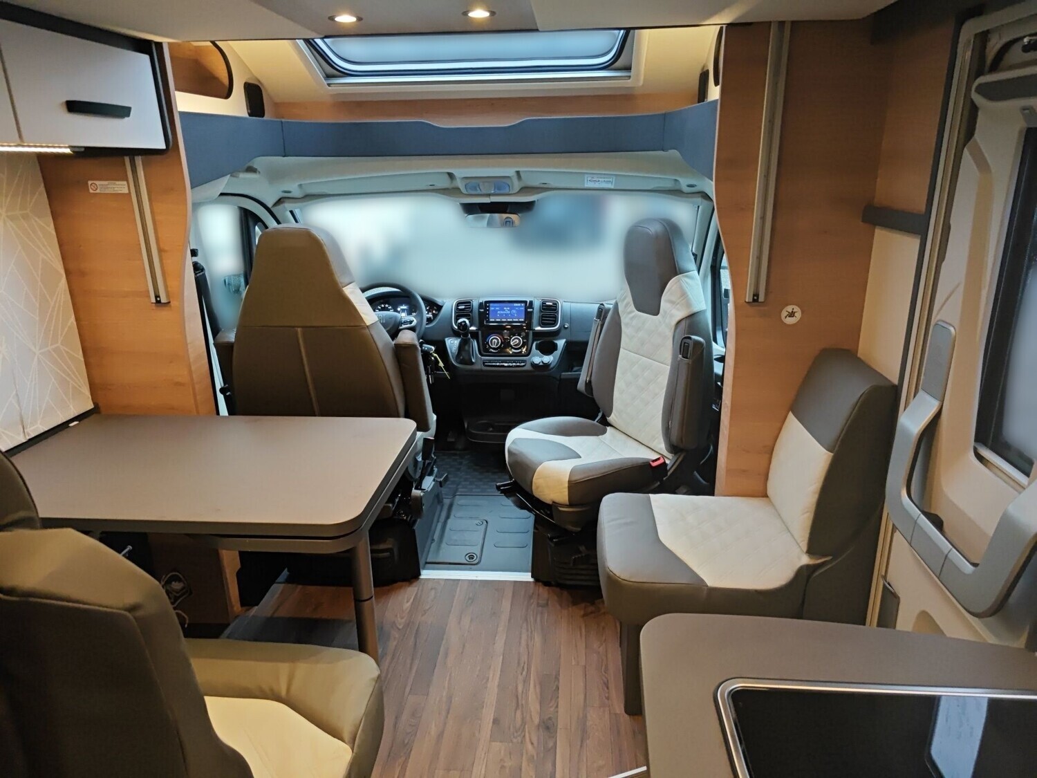 Knaus L!VE WAVE PLATINUM SELECTION 650 MEG Live Wave 2026 | Bild 10