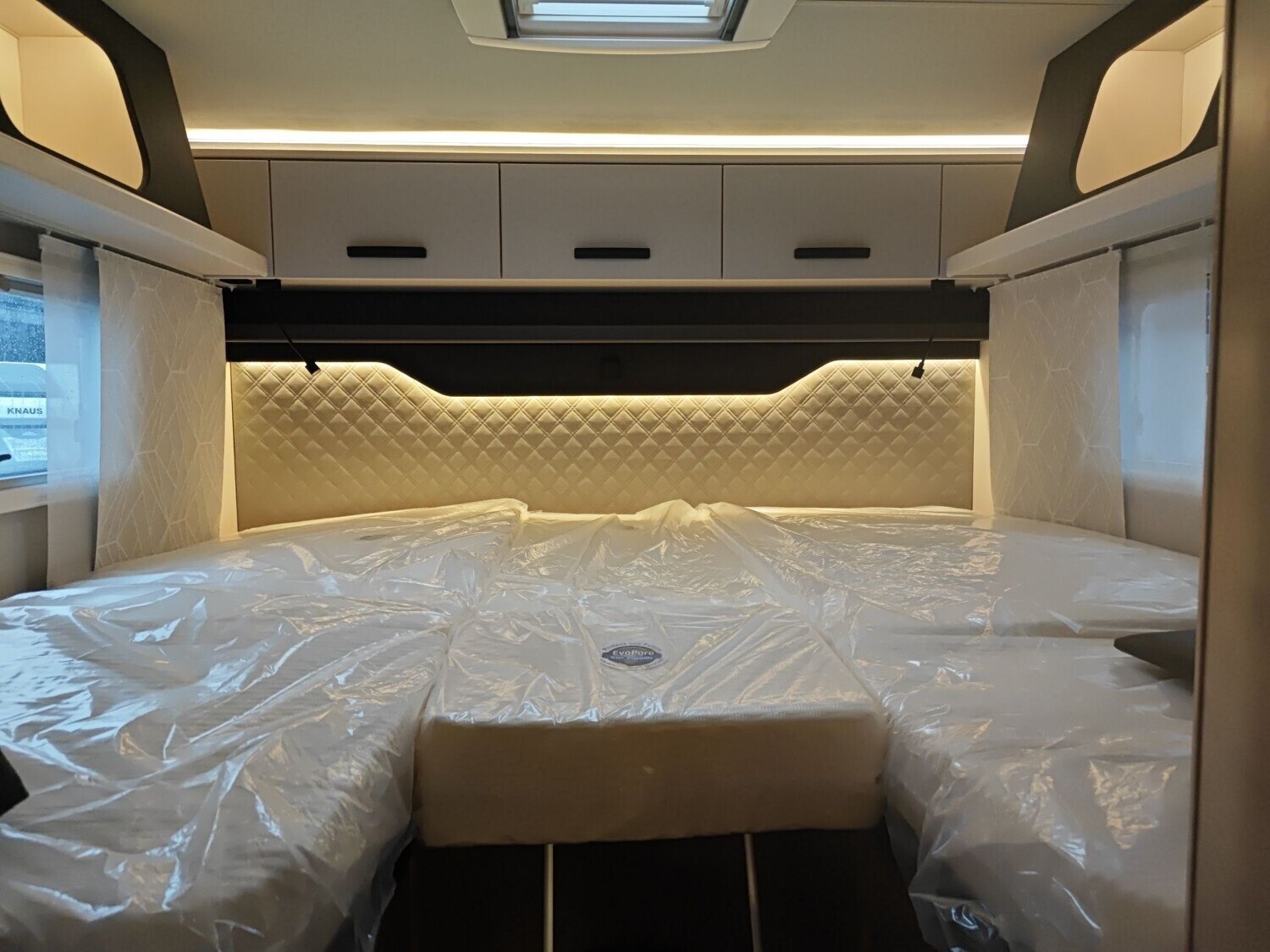 Knaus L!VE WAVE PLATINUM SELECTION 650 MEG Live Wave 2026 | Bild 16