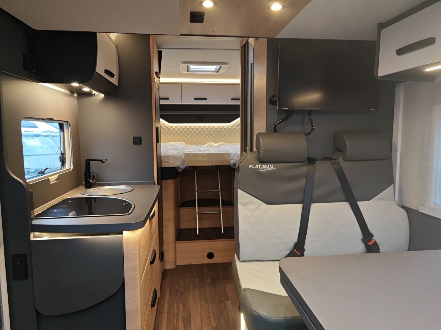 Knaus L!VE WAVE PLATINUM SELECTION 650 MEG Live Wave 2026 | Bild 18
