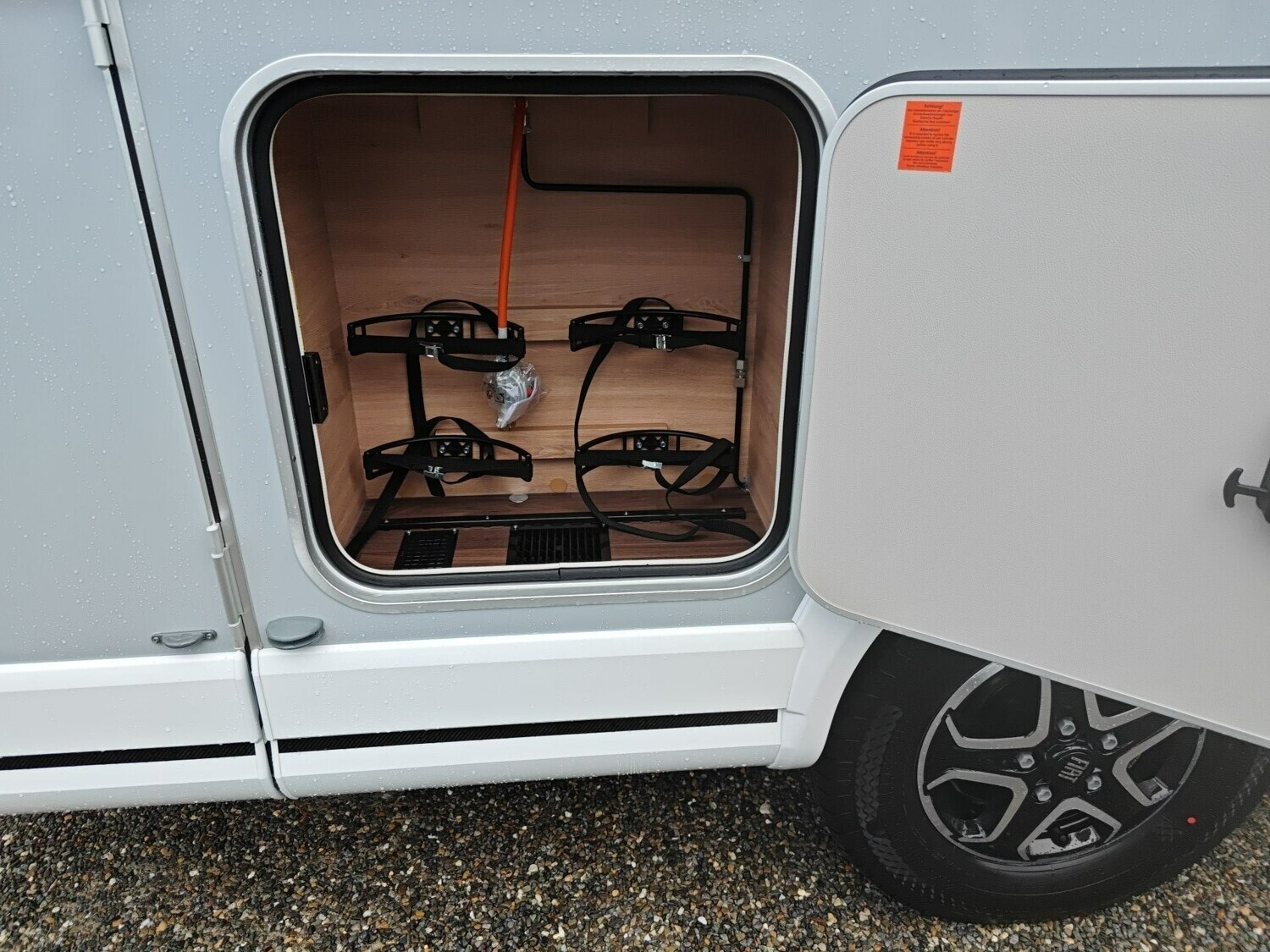 Knaus L!VE WAVE PLATINUM SELECTION 650 MEG Live Wave 2026 | Bild 22