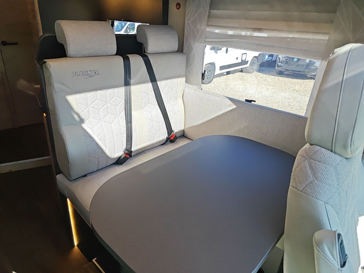 Knaus L!VE WAVE PLATINUM SELECTION 650 MF 2027 | Bild 11