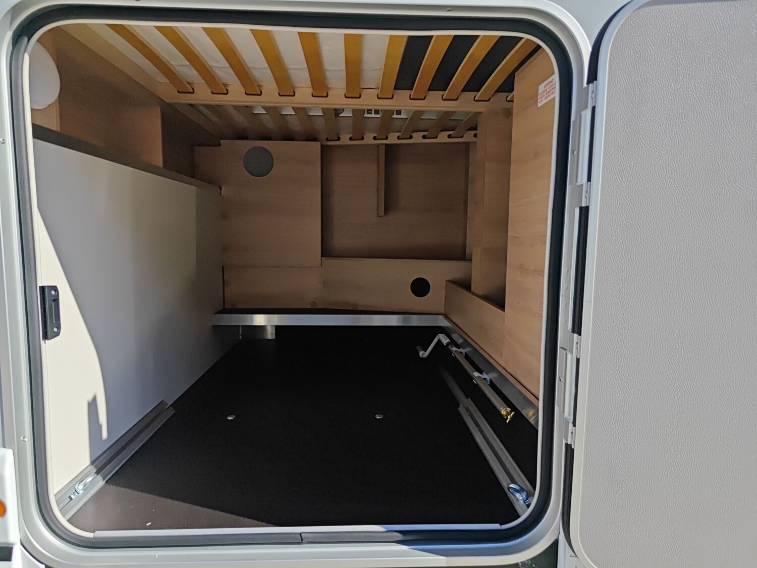 Knaus L!VE WAVE PLATINUM SELECTION 650 MF 2027 | Bild 20